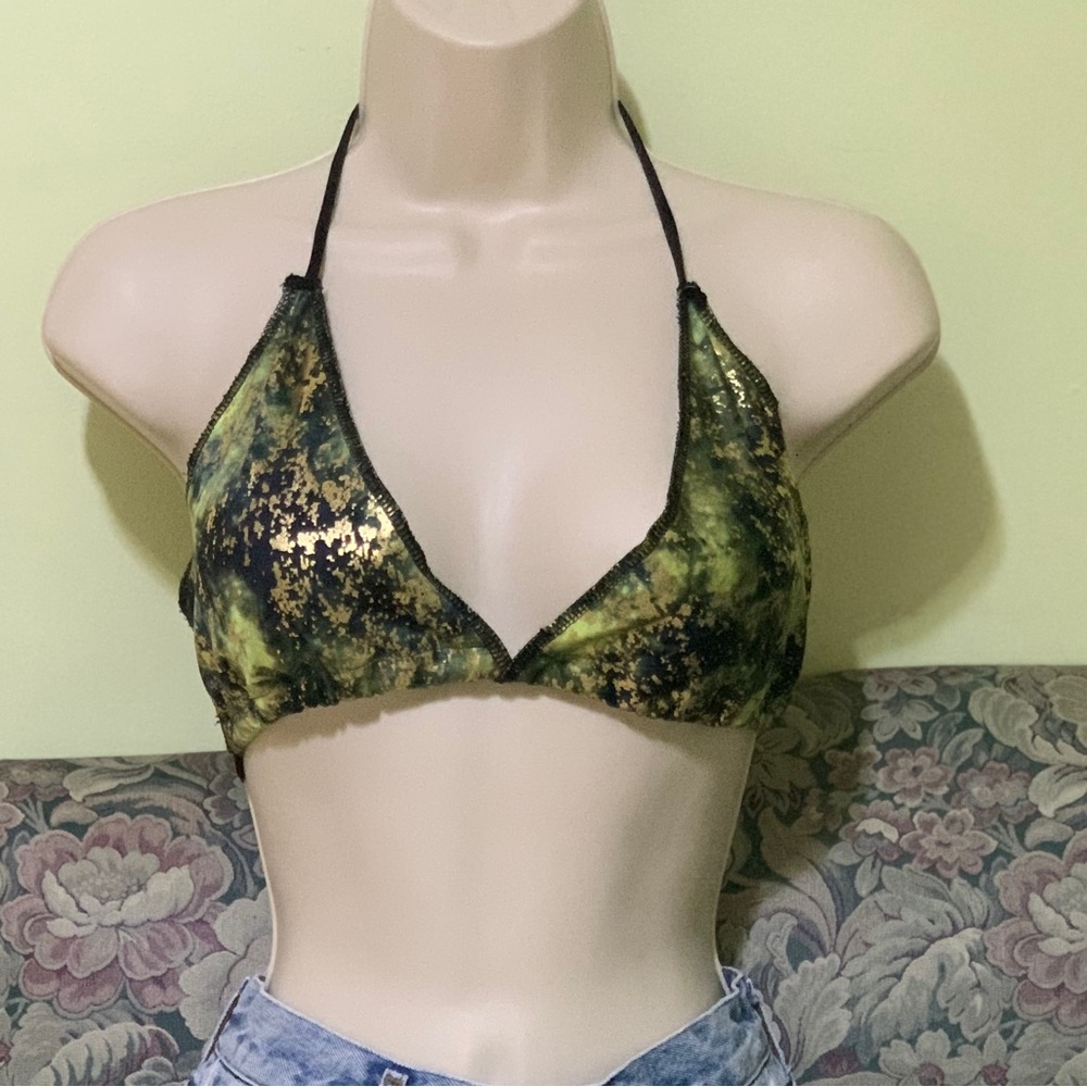 Bathing suit